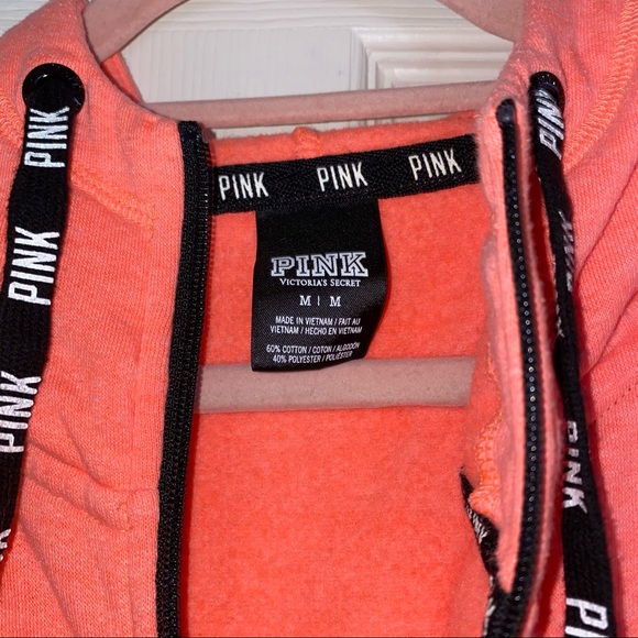 Sweatshirt - Picture 2 of 3